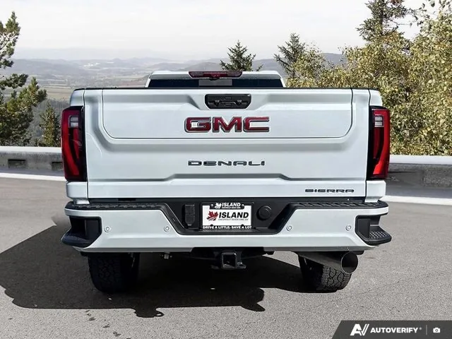 GMC Sierra 3500Hd 2026 photo 4