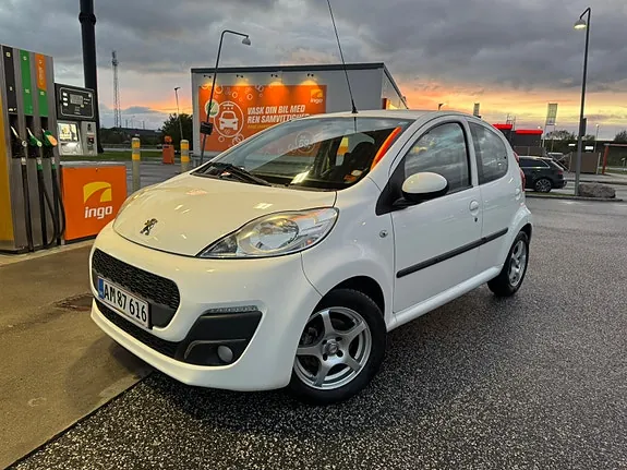 Peugeot 107 2014 photo 2