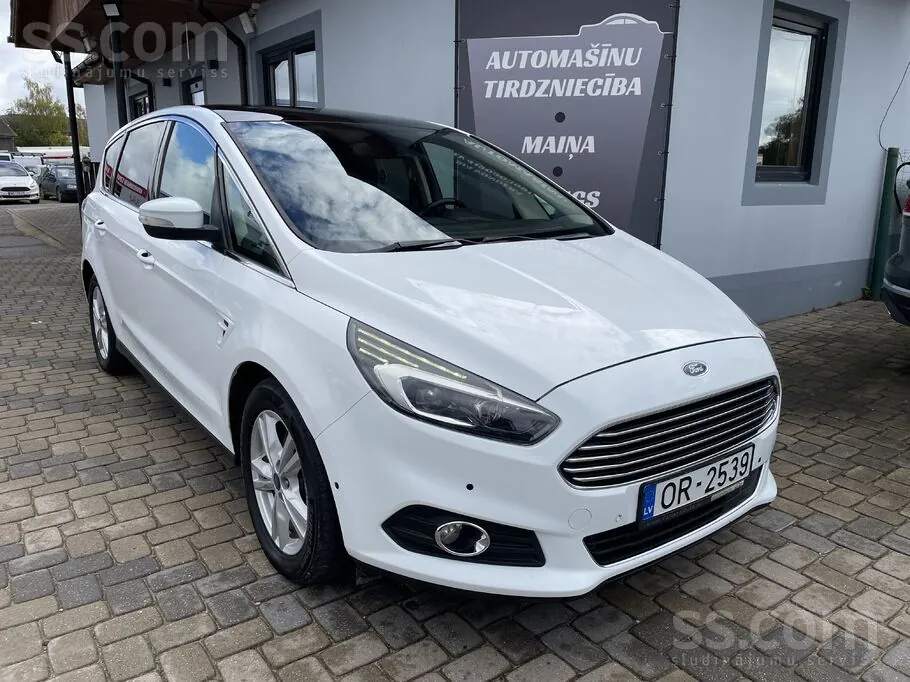 Ford S-Max
