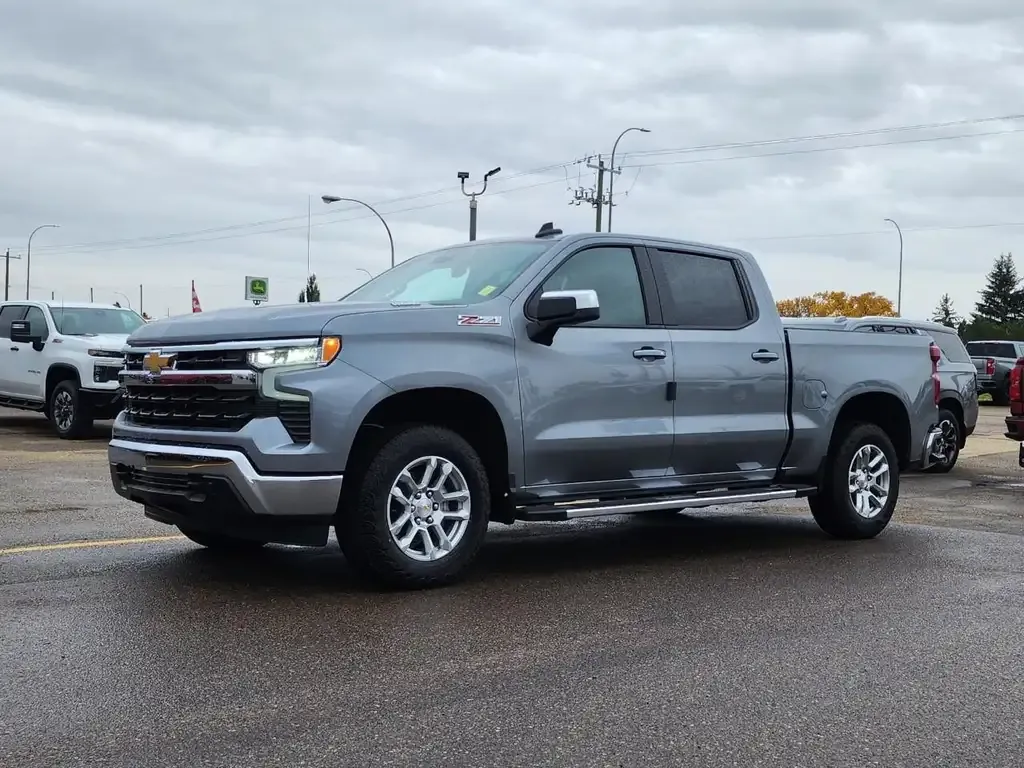 Chevrolet Silverado 1500 2026 photo 2