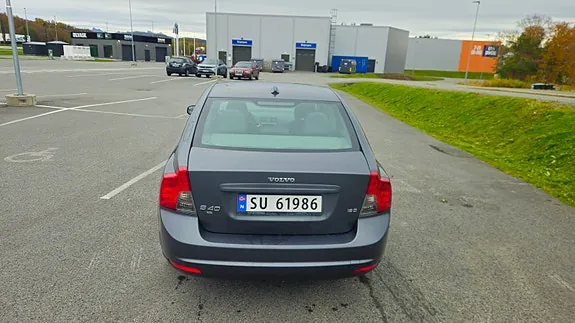 Volvo S40 2008 photo 4