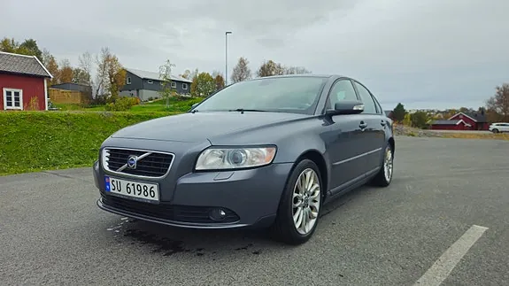 Volvo S40
