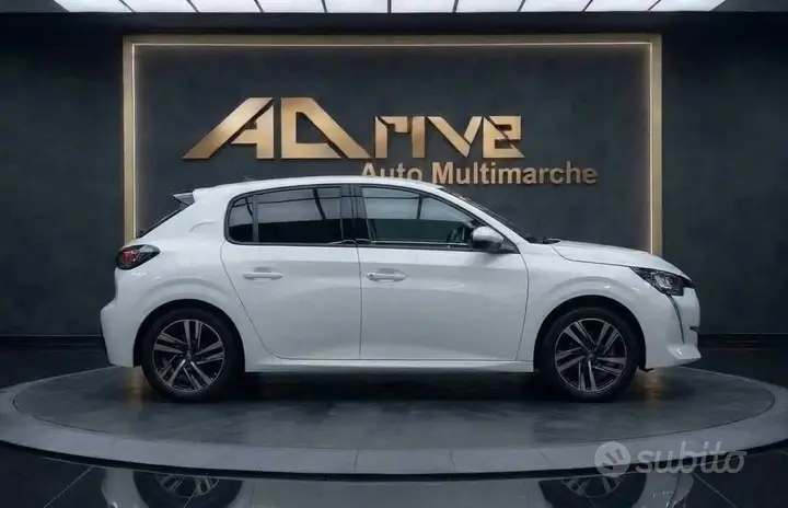 Peugeot 208 2020 photo 4