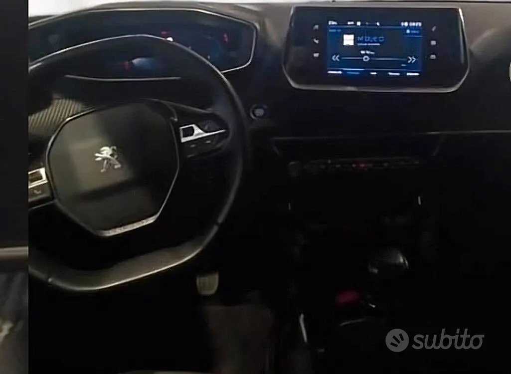 Peugeot 2008 2022 photo 3