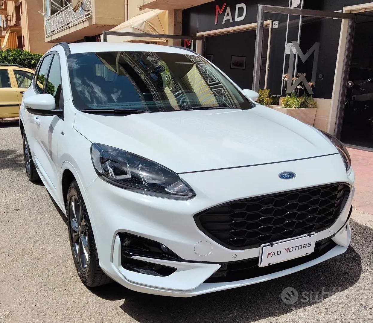 Ford Kuga 2021 photo 2
