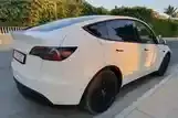 Tesla Model Y 2024 photo 5