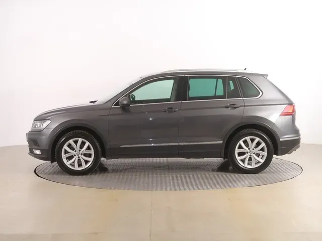Volkswagen Tiguan 2016 photo 2