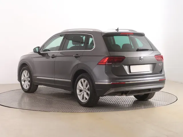 Volkswagen Tiguan 2016 photo 3