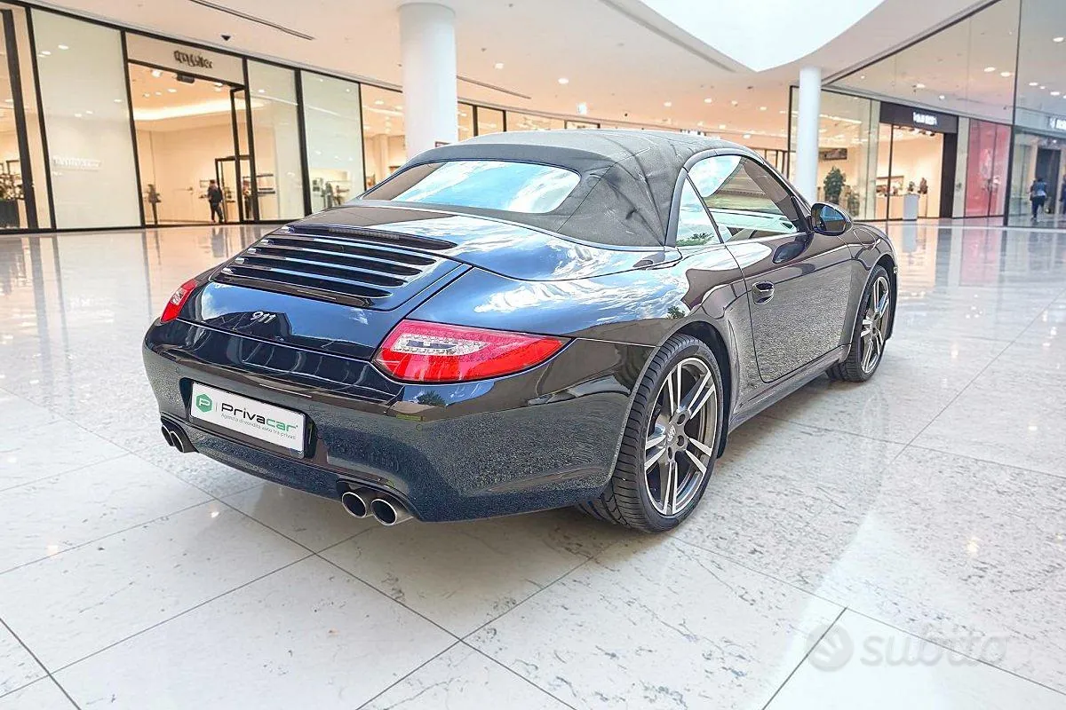 Porsche 911 2011 photo 4