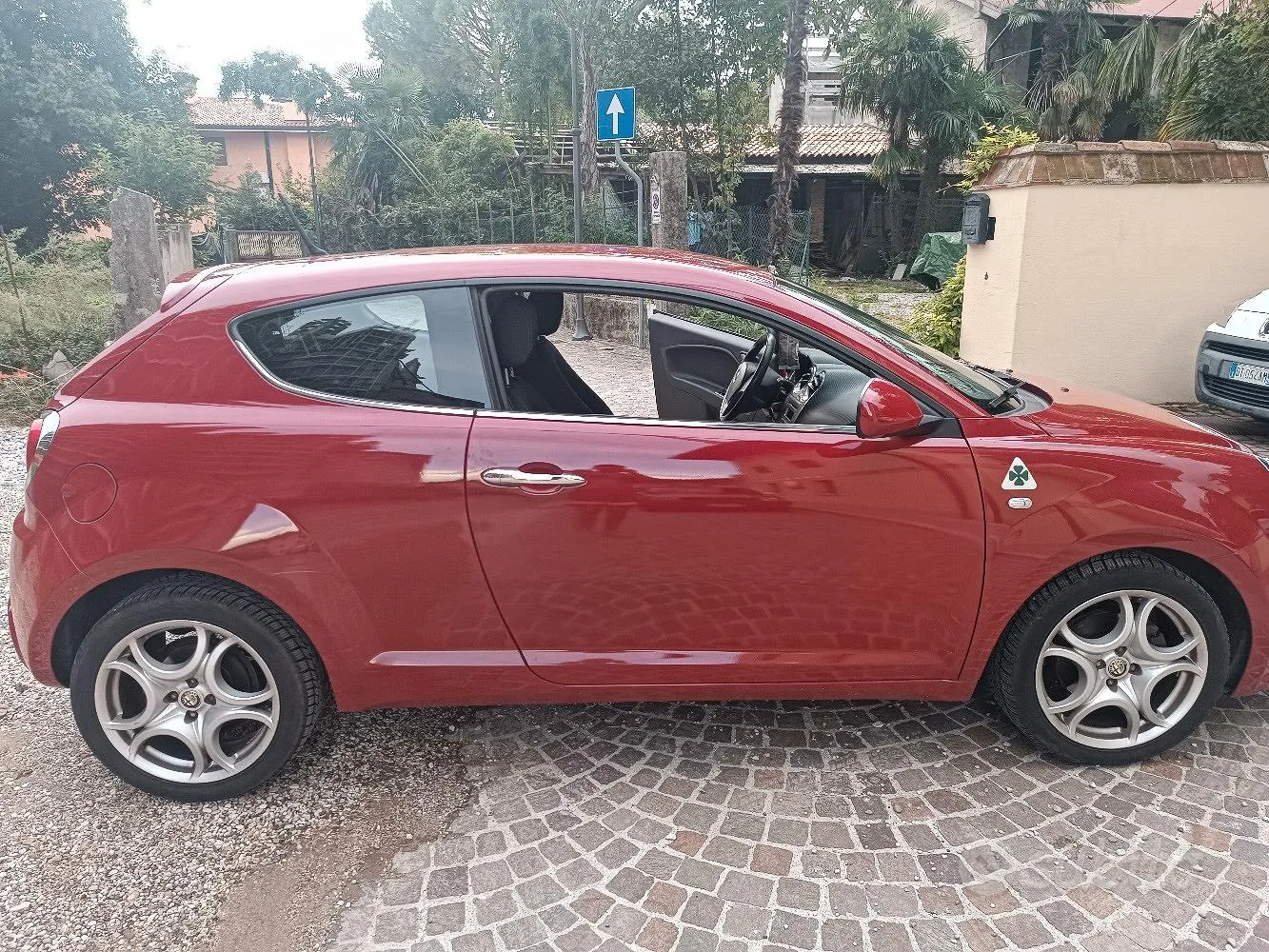 Alfa Romeo Mito 2010 photo 5