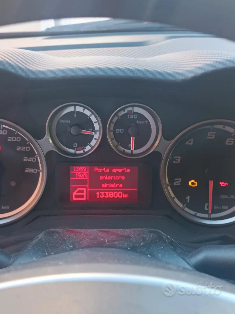 Alfa Romeo Mito