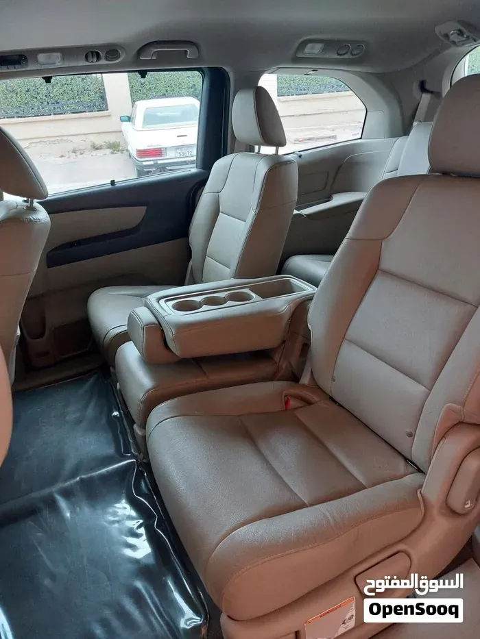 Honda Odyssey 2016 photo 4