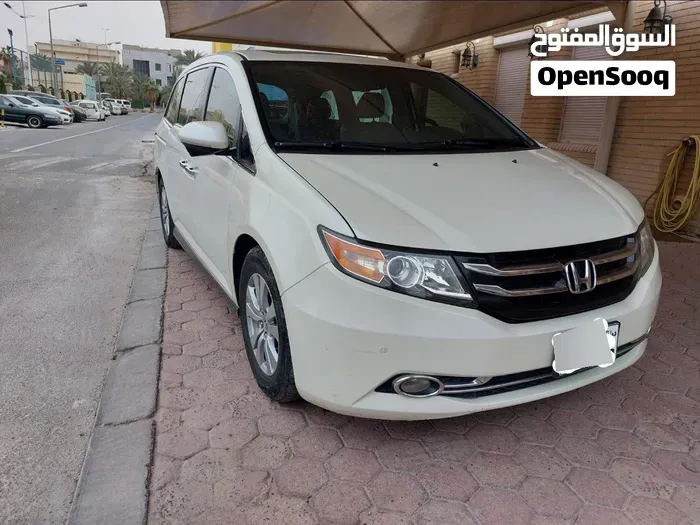 Honda Odyssey 2016 photo 3