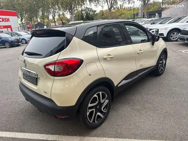 Renault Captur 2015 photo 4