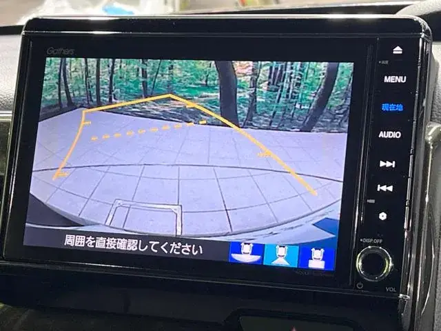Honda N-Box 2018 photo 4