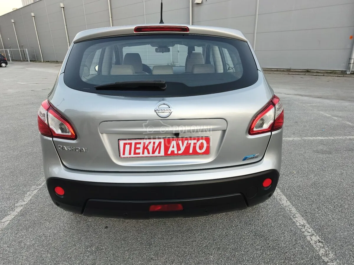 Nissan Qashqai 2010 photo 4