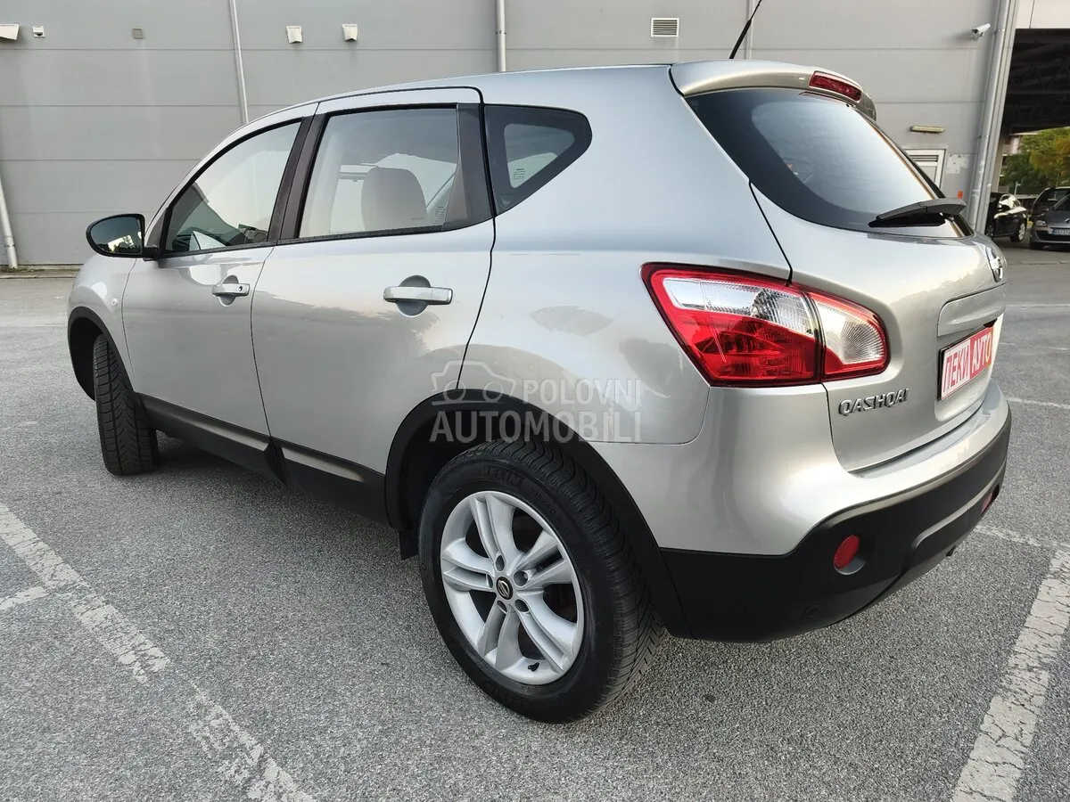Nissan Qashqai 2010 photo 3