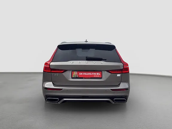 Volvo V60 2022 photo 4