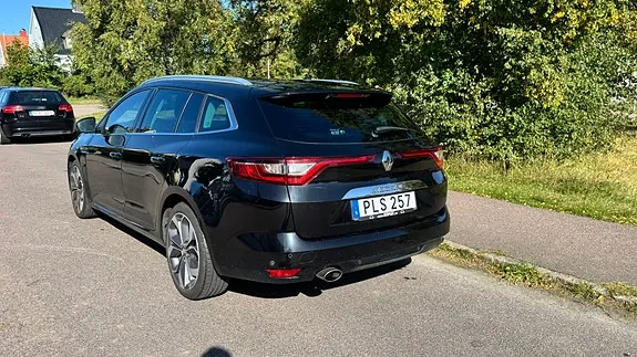 Renault Megane Iv 2017 photo 2