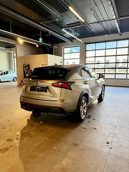 Lexus Nx300H 2014 photo 4