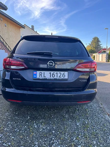 Opel Astra 2016 photo 2