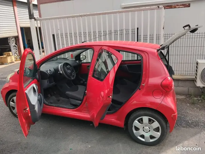 Toyota Aygo 2008 photo 4
