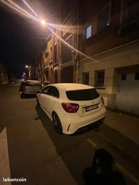 Mercedes-Benz A-Class 2017 photo 3