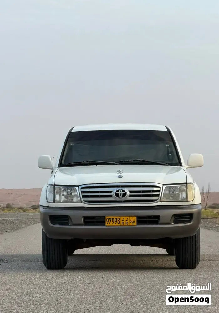 Toyota Land Cruiser 2001 photo 3