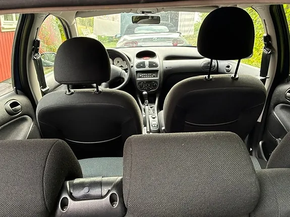 Peugeot 206 2005 photo 4