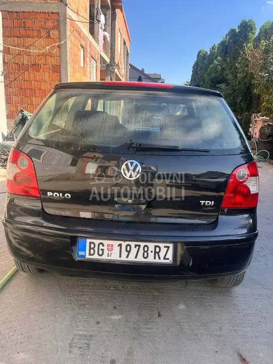 Volkswagen Polo 2003 photo 2