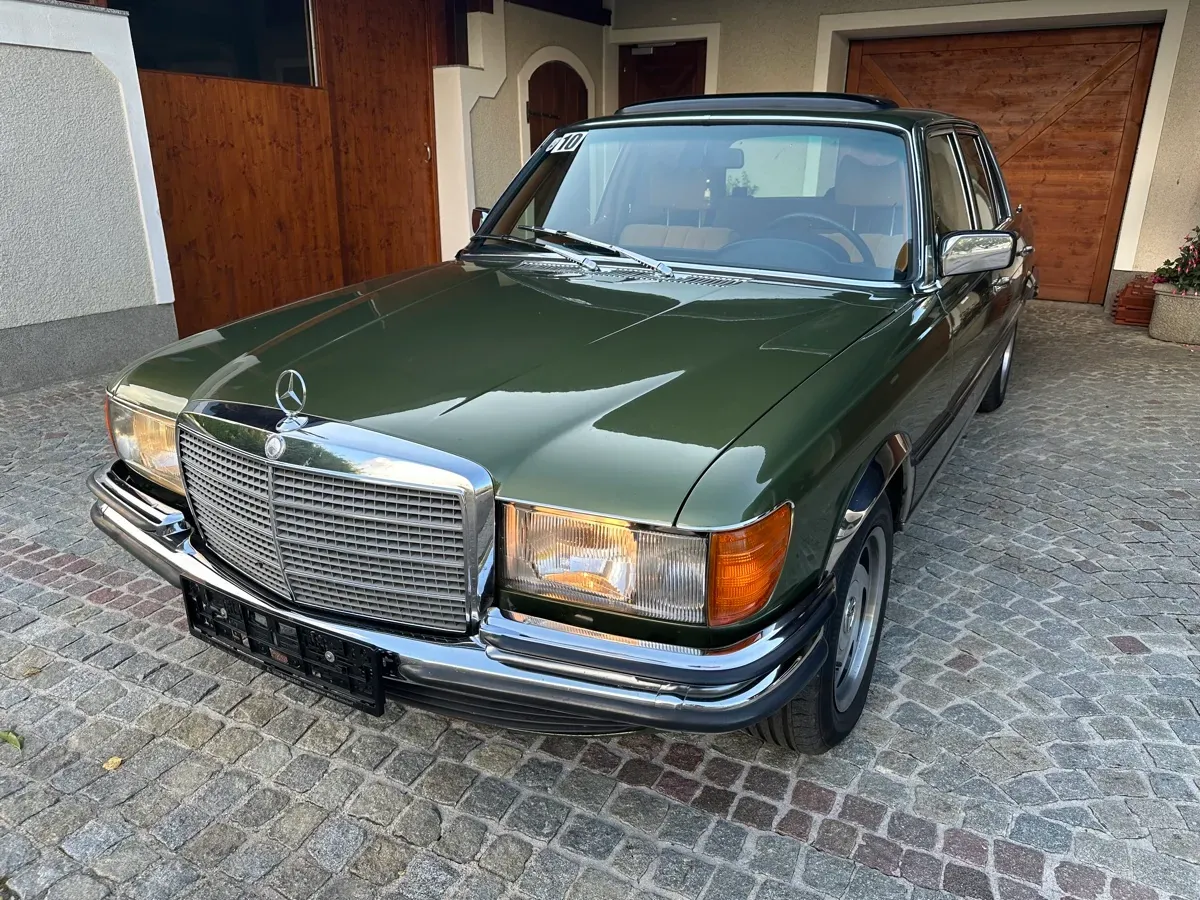 Mercedes-Benz 280 Se 1977 photo 3
