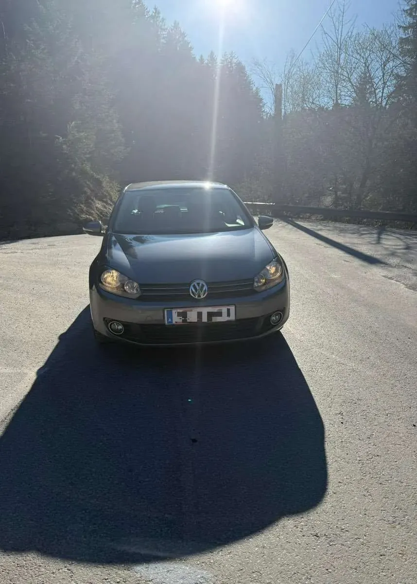 Volkswagen Golf 2012 photo 3