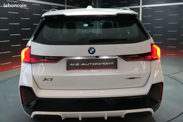 BMW X1 2024 photo 4