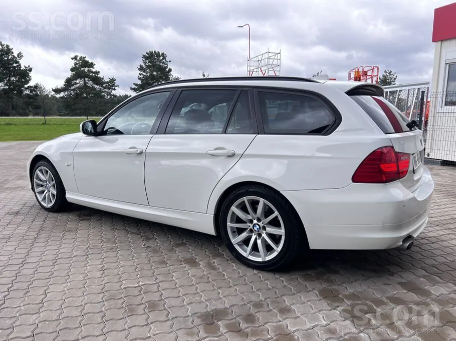 BMW 320D 2011 photo 5