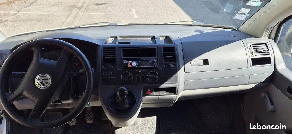 Volkswagen T5 2006 photo 4