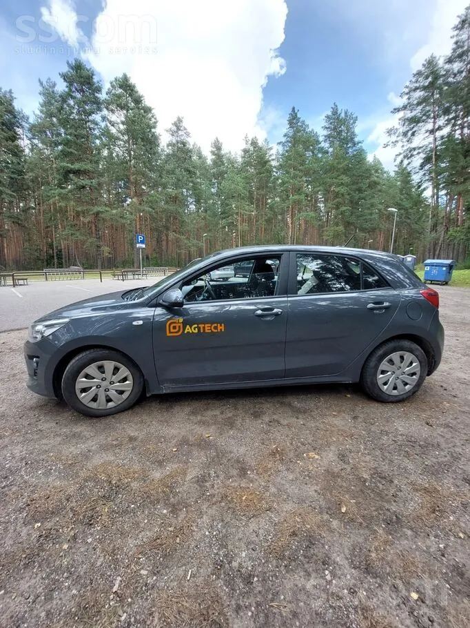 Kia Rio 2023 photo 3