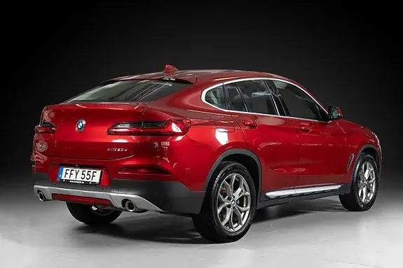 BMW X4 2019 photo 2