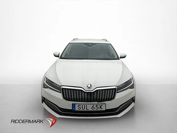 Skoda Superb 2021 photo 2
