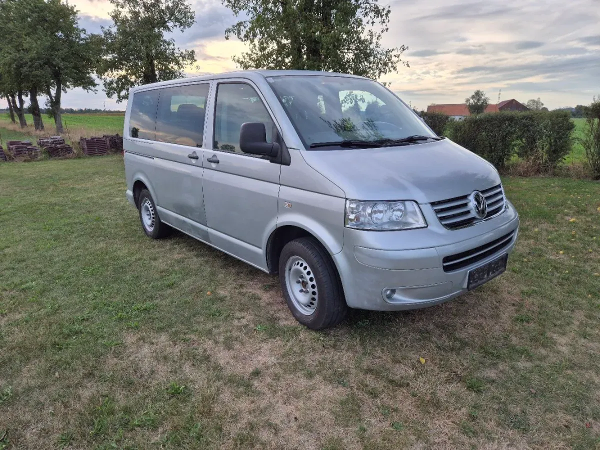 Volkswagen Caravelle