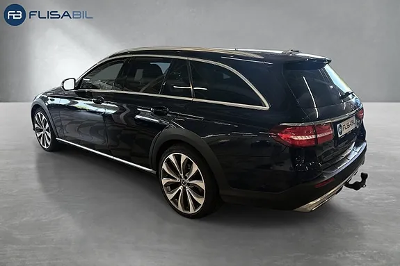 Mercedes-Benz Andre 2019 photo 4