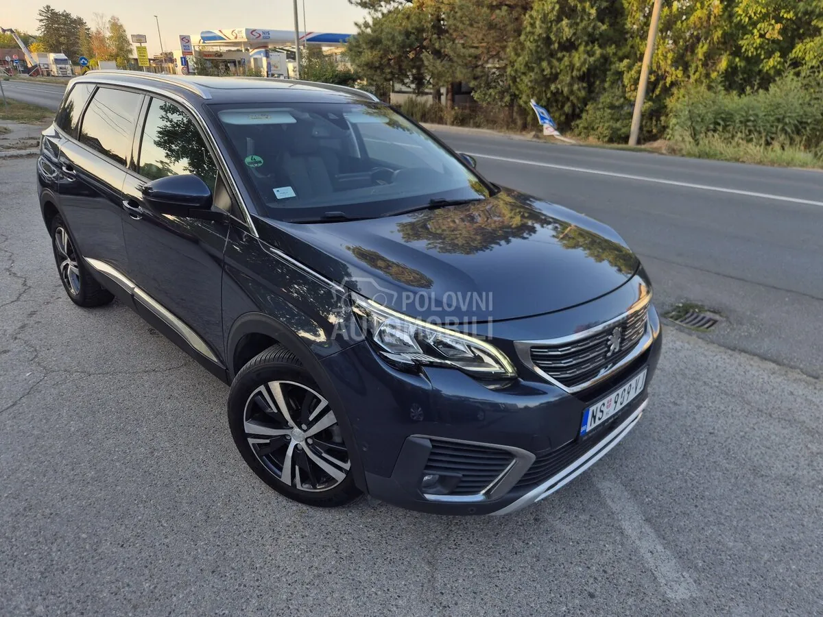 Peugeot 5008 2017 photo 3