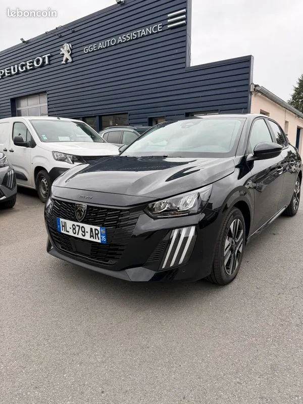 Peugeot 208