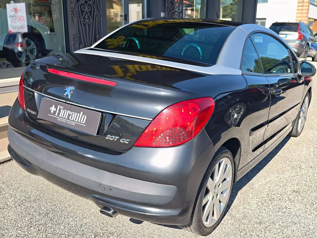 Peugeot 207 2009 photo 3