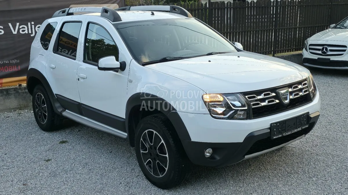 Dacia Duster 2016 photo 2