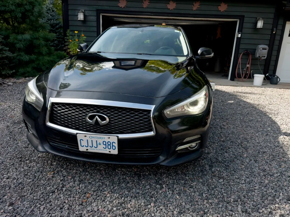 Infiniti Q50 2015 photo 2