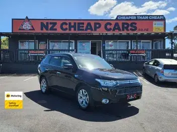 Mitsubishi Outlander 2013 photo 2