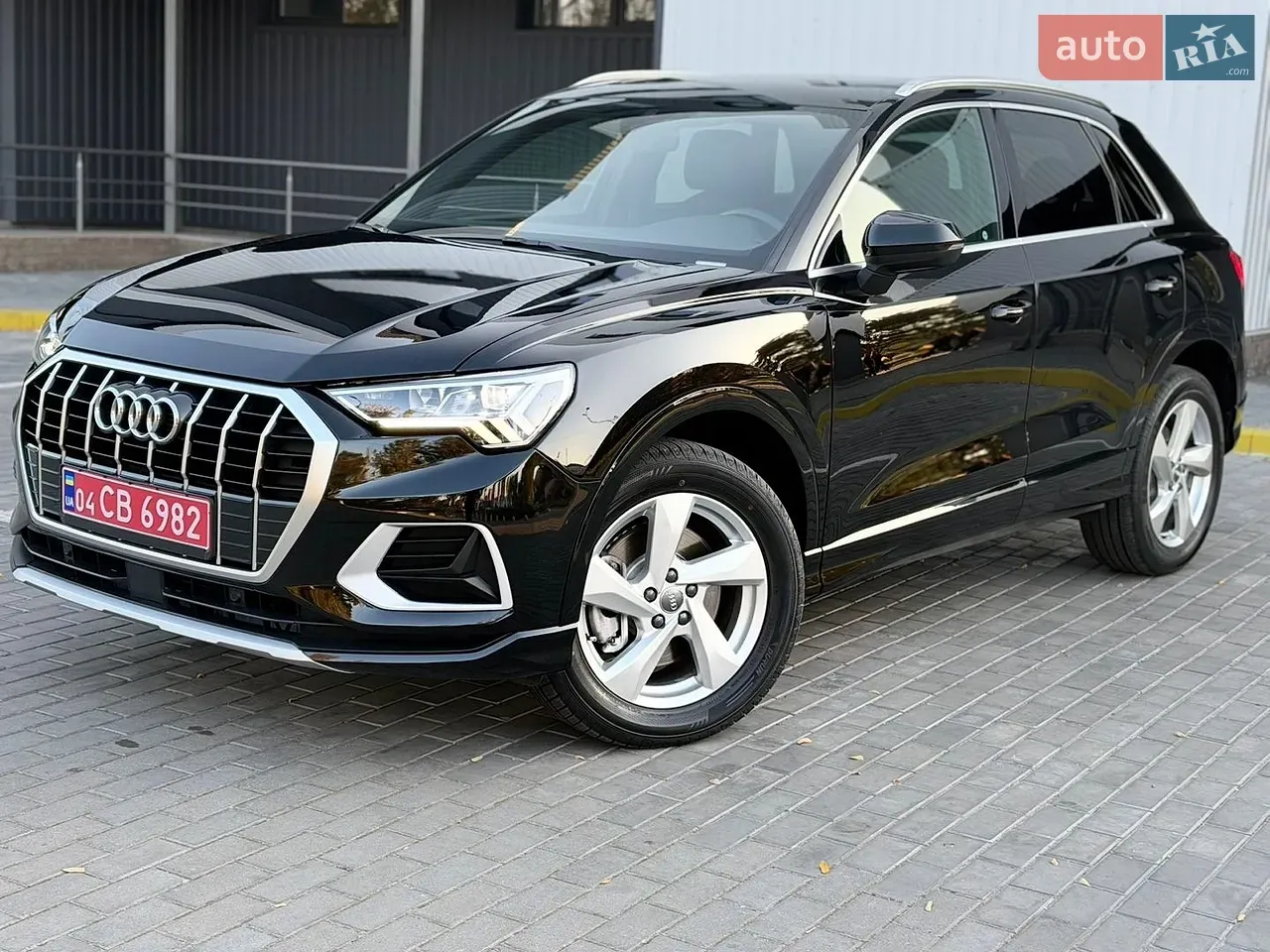 Audi Q3 2019 photo 5