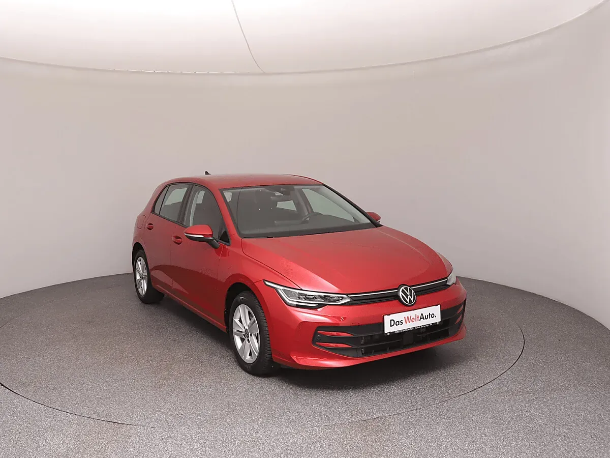 Volkswagen Golf 2025 photo 2