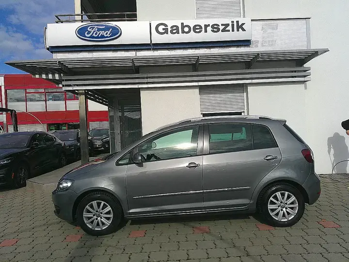 Volkswagen Golf 2013 photo 2
