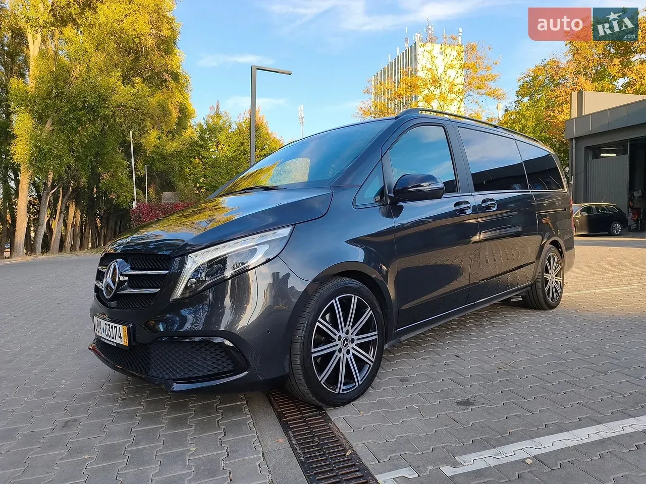 Mercedes-Benz V-Class 2021 photo 2